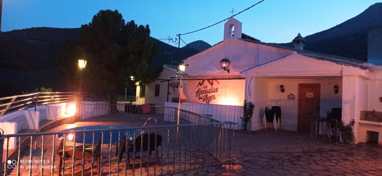 Escuelas Del Ayer Vivienda Turistica De Rural *