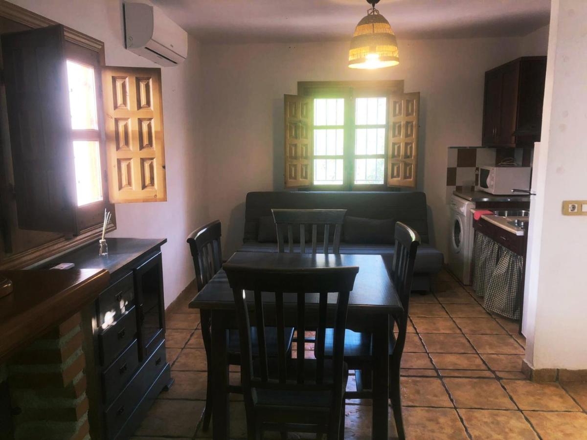 Dom wakacyjny Escuelas Del Ayer Vivienda Turistica De Rural Bélmez de la Moraleda
